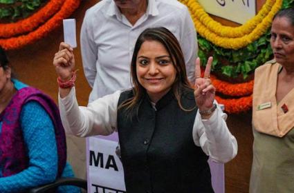 Shelly Oberoi to become Delhi's new CM.