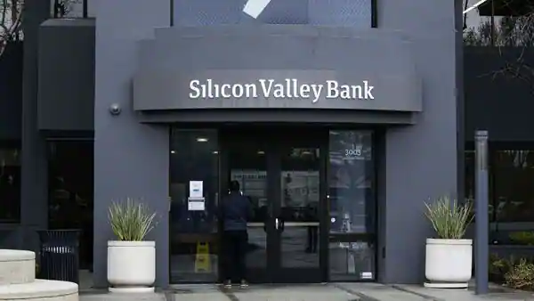 Silicon Valley Banks fail.