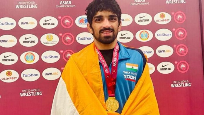 Aman Sehrawat wins Gold Medal at Asian Championships.