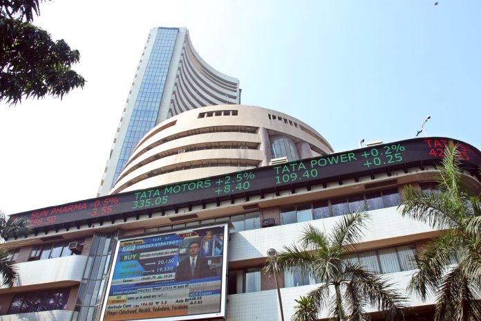 BSE mcap hits record Rs 295 lakh crore on foreign funds’ buying spree.