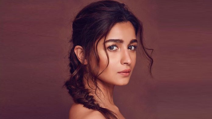 Alia Bhatt becomes first female lead in YRF's Spy Universe; deets inside