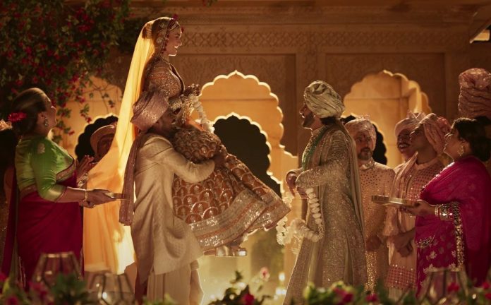 Bhatt is as royal as 'Rani' in Manish Malhotra bridal lehenga in Kudmayi song